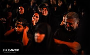 عزاداری شب چهارم محرم در هیئت ریحانة الحسین 64