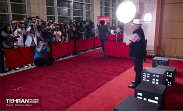 اکران مردمی اولین قسمت سریال «یزدان» 50