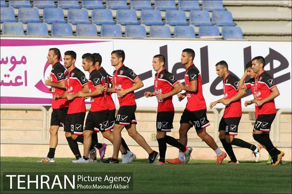 تمرین تیم فوتبال پرسپولیس تهران‎ 9