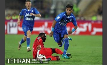 دیدار استقلال تهران وتراکتور سازی تبریز در لیگ برتر فوتبال 4