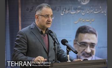 تجلیل از نویسنده کتاب خاطرات رهبر انقلاب 8