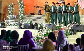 جشن ازدواج «دل آرام شهر» 18