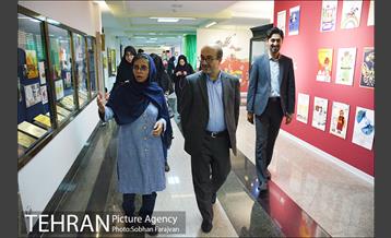 بازدید عضو شورای شهر از موزه کودکی ایرانک 11