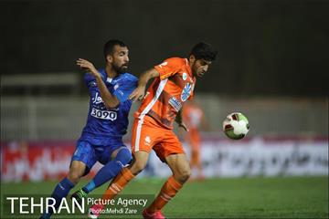 دیدار دو تیم سایپا تهران و استقلال تهران 11