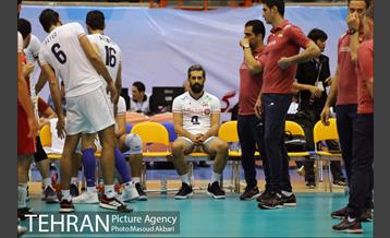 دیدار تیم های ملی والیبال ایران و چین 1