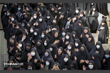 مراسم تشییع و خاکسپاری لاله های زهرایی در منطقه 5