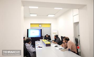 اولین روز داوری محصولات ارائه شده به کندو 18