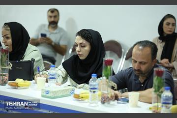 نشست خبری شهردار منطقه 5 7