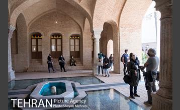 تور عکاسی خانه اتحادیه 6