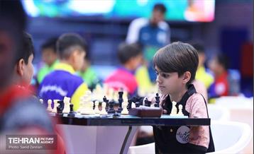 مسابقات شطرنج سومین دوره جام قهرمان شهر 4
