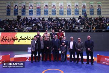مسابقات بزرگ کشتی کارکنان شهرداری تهران  13