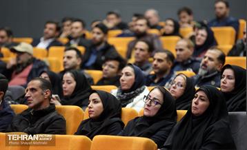 آیین تجلیل از برگزیدگان مناطق 22 گانه 59