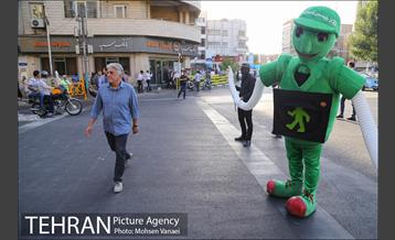 اختتامیه نمایش های خیابانی پویش از خودمان شروع کنیم 4