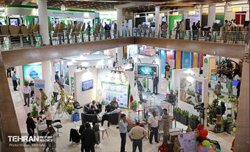 نخستین روز از نمایشگاه «شهرهای خواهر خوانده و توانمندی مدیریت شهری تهران» 2