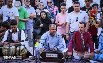 ویژه برنامه ولادت امام رضا(ع) در بوستان آب و آتش 6