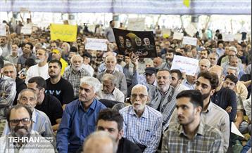 نماز جمعه «خشم و نصر» در تهران 40