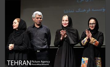 فیلمنامه خوانی سگ کشی در فرهنگسرای اندیشه‎ 13