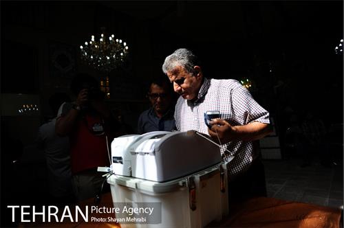 حضور مردم در انتخابات شورایاری محلات شهر تهران 8