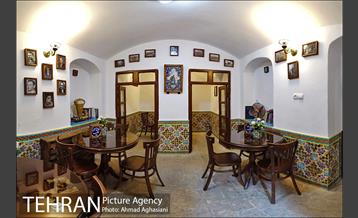 کافه کتاب دارالخلافه 2