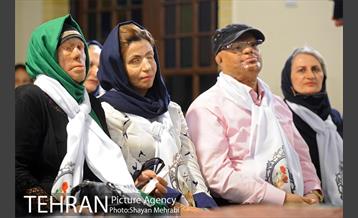 نمایشگاه هنری "فردا در آیینه" 24