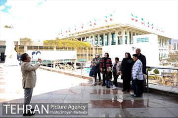 نوروزگاه برج میلاد تهران 4