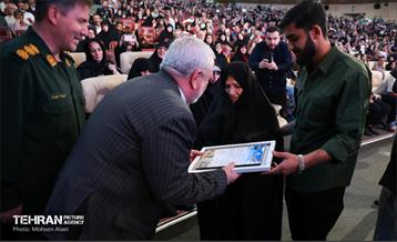 دیدار شهردار تهران با پیشکسوتان عرصه ایثار و شهادت منطقه 17 12