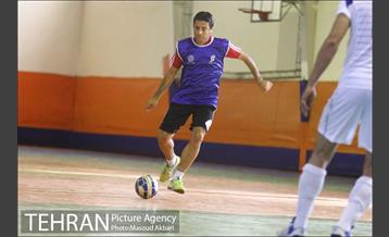 دیدار دوستانه تیم پردیس(کارتن خوابها) و مسئولان سازمان ورزشی شهرداری 10