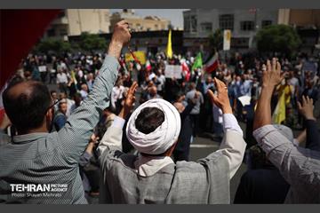 جمعه «خشم و نصر» در تهران 15