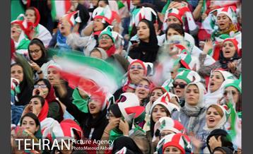 اولین حضور بانوان در رقابت های ملی فوتبال ایران 2 28