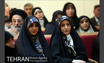 مراسم چهارمین سالگرد درگذشت دکتر صادق آئینه وند 34