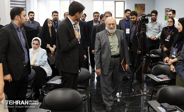دومین دوره پیشرفته مدرسه دیپلمات‌های جوان - 1 48