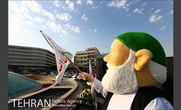 کاروان غدیر خوانى در خیابان هاى تهران 2