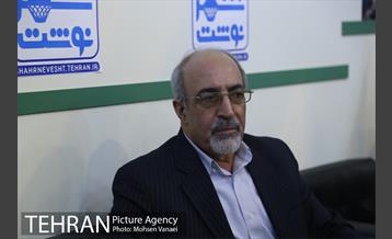 غرفه مرکز ارتباطات در هفتمین روز بیست و سومین نمایشگاه مطبوعات 4