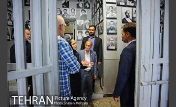 بازدید شهردار بلگراد از باغ موزه قصر 40