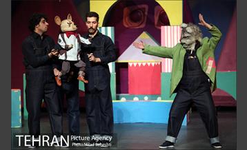 افتتاح و اجرای نمایش موش تا موش‎ 11