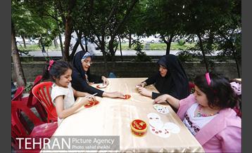 گذر فرهنگی هنری پنجشنبه های بلوار کشاورز 16