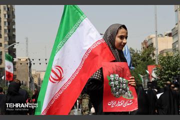 تشییع شهدای اقتدار ملی در تهران - 6 5
