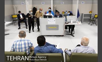 واکسیناسیون سالمندان بالای ۷۵ سال در ایران مال 2