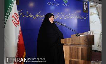 نشست صمیمانه شهردار تهران با خانواده های شهدای آتش نشان و آسیب دیدگان حادثه ساختمان پلاسکو 17