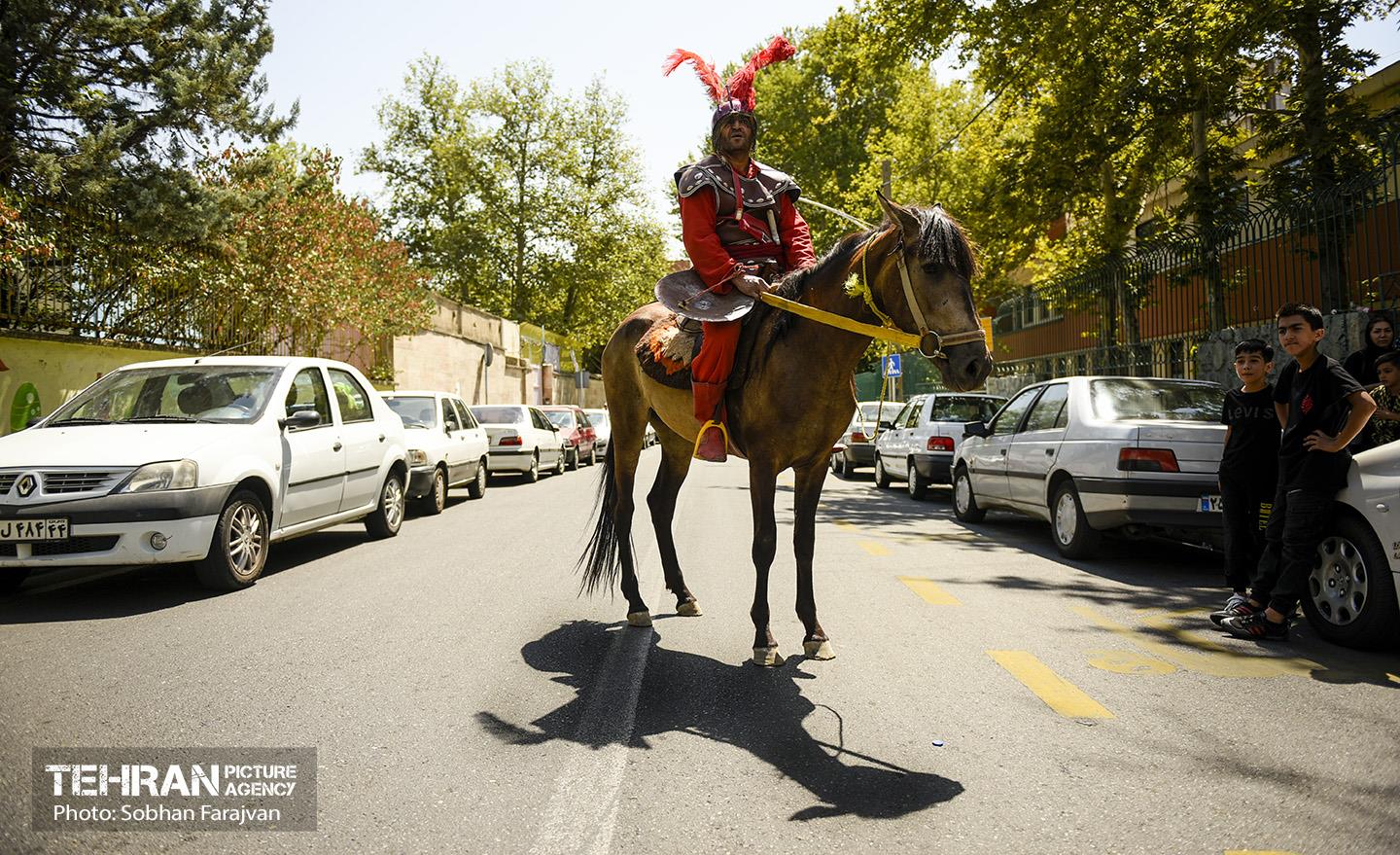 ظهر عاشورا در ده‌ ونک 11