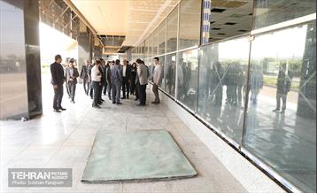 بازدید عضو شورای شهر از پایانه شرق 18