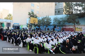 آیین نواختن زنگ بازگشایی دبیرستان دخترانه میثاق 13
