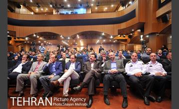 آیین اختتامیه نخستین جشنواره «ترافیک و گرافیک» 5