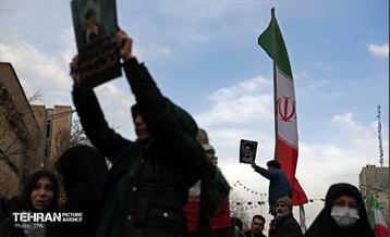 تشییع پیکر ۱۰۰ شهید مردمی و مدافع امنیت در تهران - 1 30