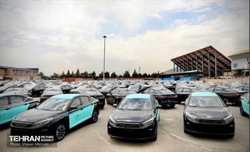 آیین ورود ۱۰۰۰ دستگاه تاکسی برقی به ناوگان حمل و نقل عمومی شهر تهران 23