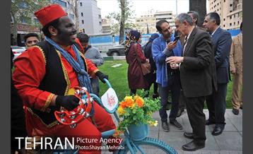 نوروزگاه هنر در پیاده‌راه بلوار کشاورز 28