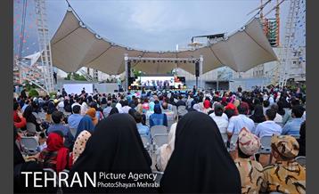 آیین گرامی‌داشت هفته‌ی جوان 4