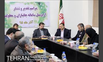 تقدیر از کارکنان سامانه معلولیل سازمان اتوبوسرانی 8