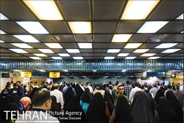 خدمات‌رسانی مترو تهران به نمازگزاران عیدسعیدفطر 12