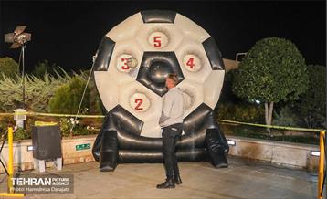 اکران عمومی فوتبال ایران_آمریکا در برج میلاد تهران  13